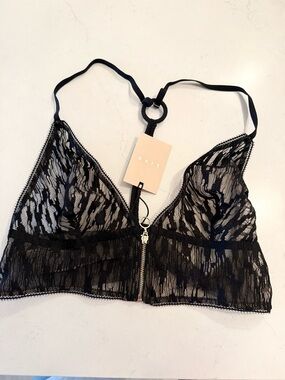 NWT Livy Black Sheer Lace Bralette Corset with Front Zip Storm Soft Triangle L